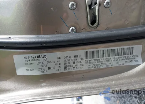 2018 Jeep Cherokee Limited 4X4 из США, поврежденный, VIN 1C4PJMDX4JD570961